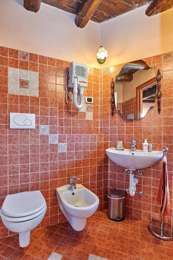 B&B Adelche San Giovanni Bianco Bagian luar foto